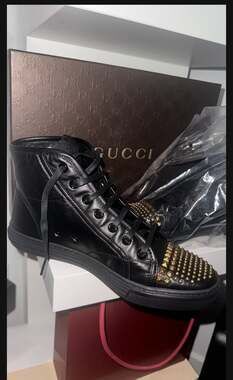 gucci sneakers women 7.5 Black Leather with gold studs Hightop